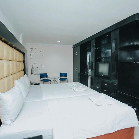 Hotel New Lilik Магеланг Екстериор снимка