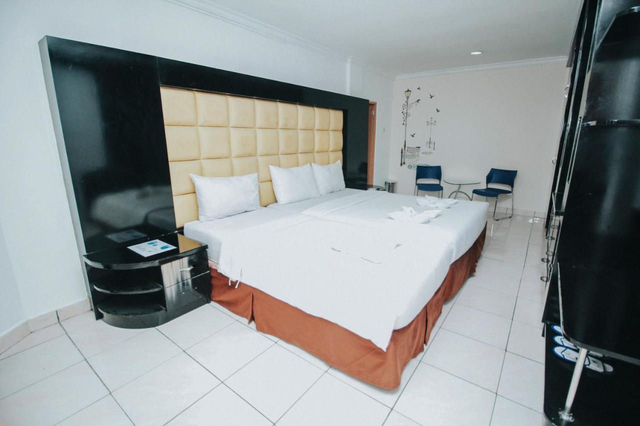 Hotel New Lilik Магеланг Екстериор снимка